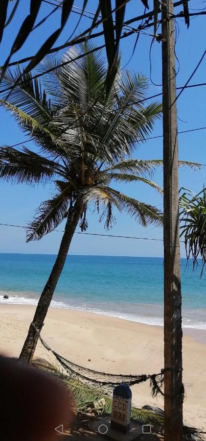 Chandi Gaya Beach Guesthouse Tangalle Buitenkant foto